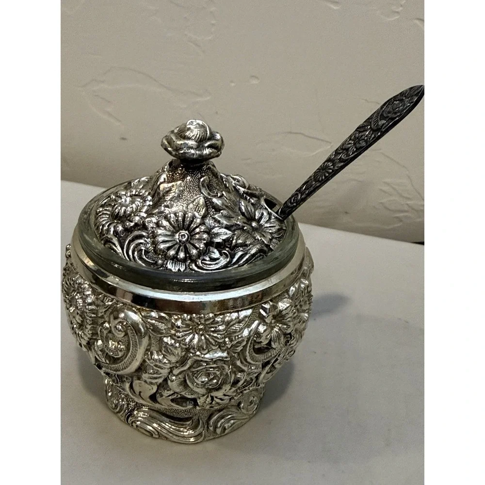 Harrison Fisher Sugar Bowl HF-0917 Silver Plated Floral Sugar/Condiment Repousse